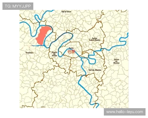 巴黎圣日耳曼俱乐部百年荣耀与新时代崛起之路探索及足球版图扩张战略