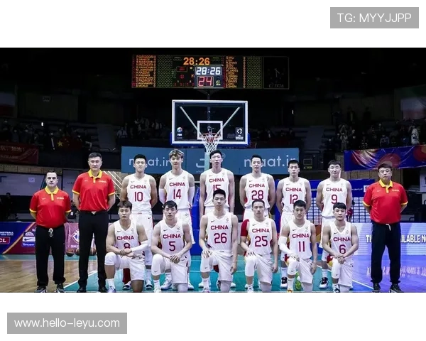 中国篮球队备战世界杯积极调整阵容 力争突破历史新高 中国篮球队备战世界杯积极调整阵容 力争突破历史新高